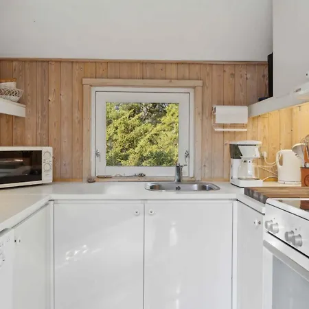 Lovely Summer House In A Scenic Natural Area Fjerritslev