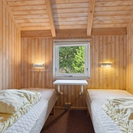 בית נופש Lovely Summer House In A Scenic Natural Area *