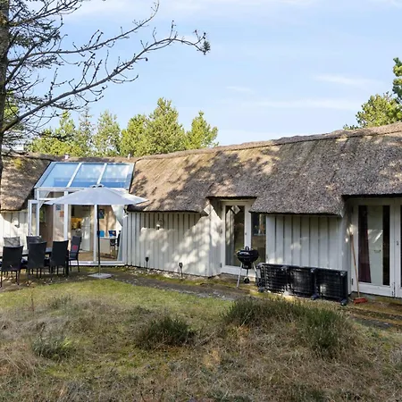 Lovely Summer House In A Scenic Natural Area Holiday home